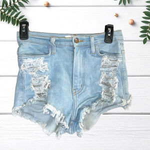 Vibrant Miu	Light Blue Very Ripped Frayed Short Booty Jean Shorts Women Small